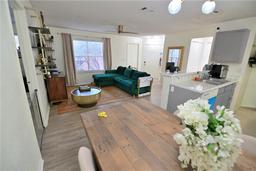 Picture of 974 Leeward Place Unit 205, Altamonte Springs, FL 32714