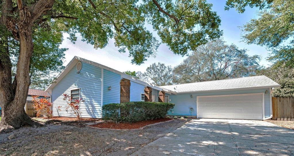 Picture of 2580 Redwood Way, Clearwater, FL 33761