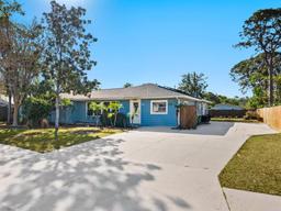 Picture of 2376 Novus Street, Sarasota, FL 34237