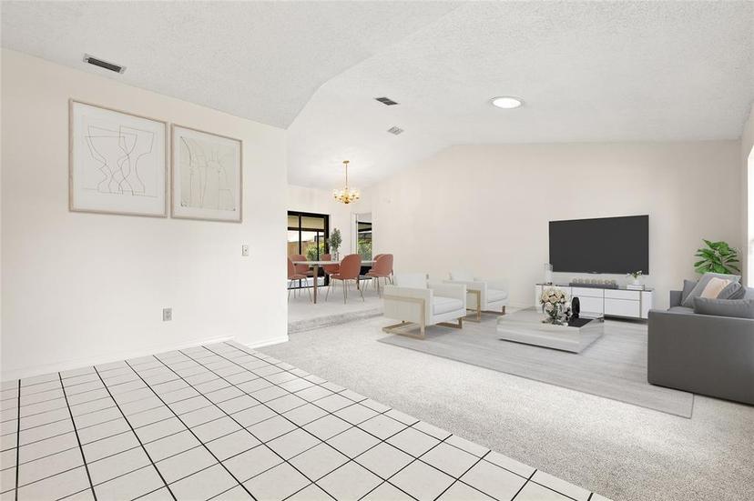 Picture of 1740 Shady Leaf Drive, Valrico FL 33596