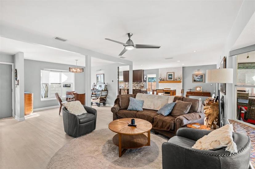 Picture of 465 Mandalay Road, Orlando FL 32809