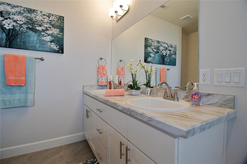 Picture of 3290 E Iris Lane, Bell FL 32619