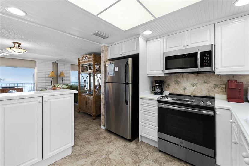 Picture of 815 Ocean Shore Boulevard Unit U7A, Ormond Beach FL 32176