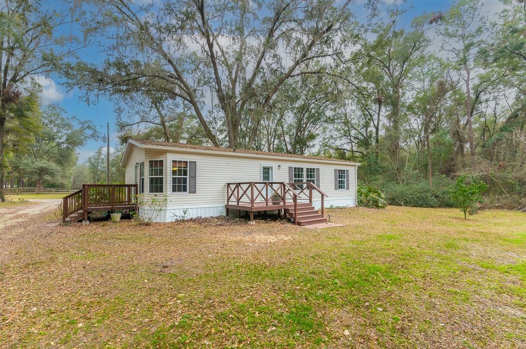 Picture of 18206 SW 75Th Avenue, Archer, FL 32618