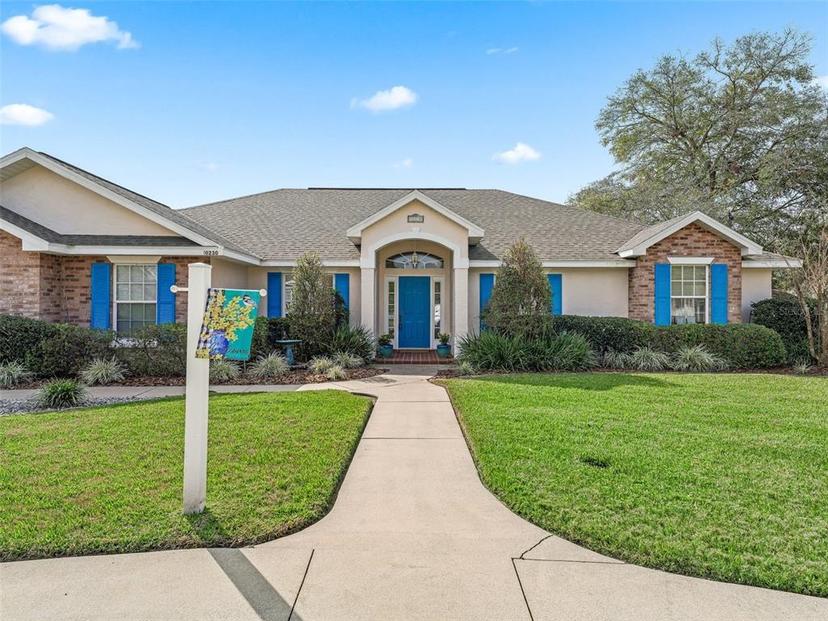 Picture of 10230 Barrington Court, Leesburg FL 34788