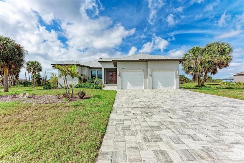 Picture of 237 W Pine Valley Lane, Rotonda West FL 33947