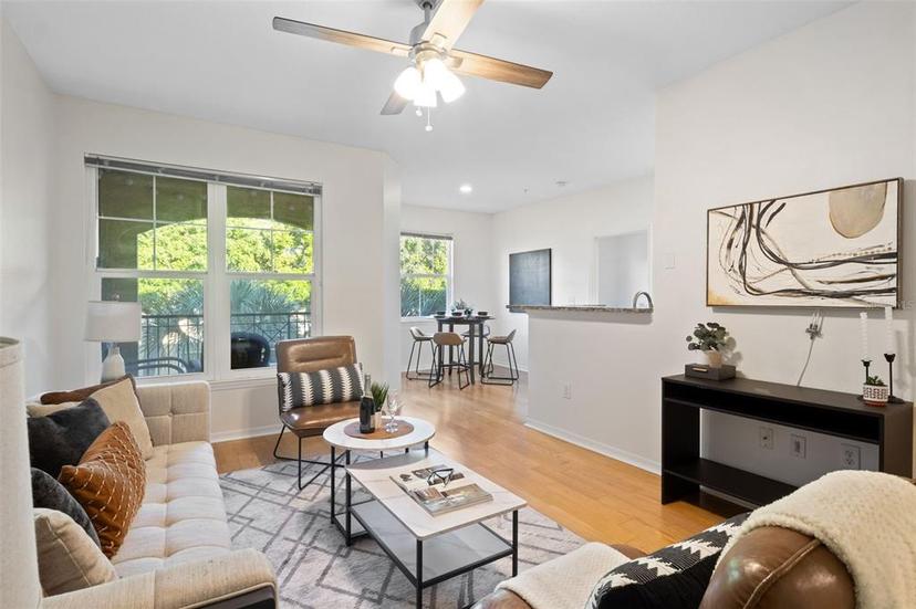 Picture of 1910 E Palm Avenue Unit 10301, Tampa FL 33605