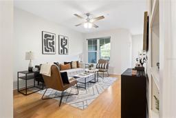 Picture of 1910 E Palm Avenue Unit 10301, Tampa, FL 33605