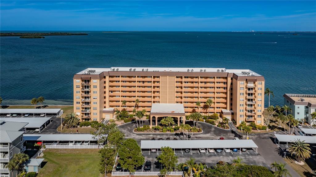 Picture of 9 Haig Place Unit 812, Dunedin, FL 34698