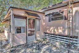 Picture of 17309 NE 37Th Lane, Silver Springs, FL 34488