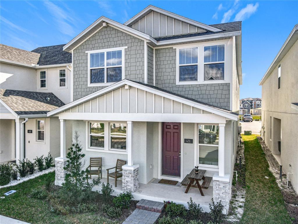 Picture of 431 Scotsmans Place, Debary, FL 32713
