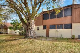 Picture of 1880 N Crystal Lake Drive Unit 4, Lakeland, FL 33801