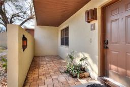 Picture of 1880 N Crystal Lake Drive Unit 4, Lakeland, FL 33801