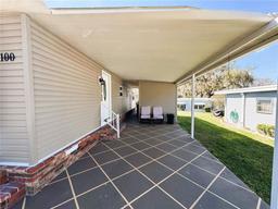 Picture of 100 Papaya Cove, Leesburg, FL 34748