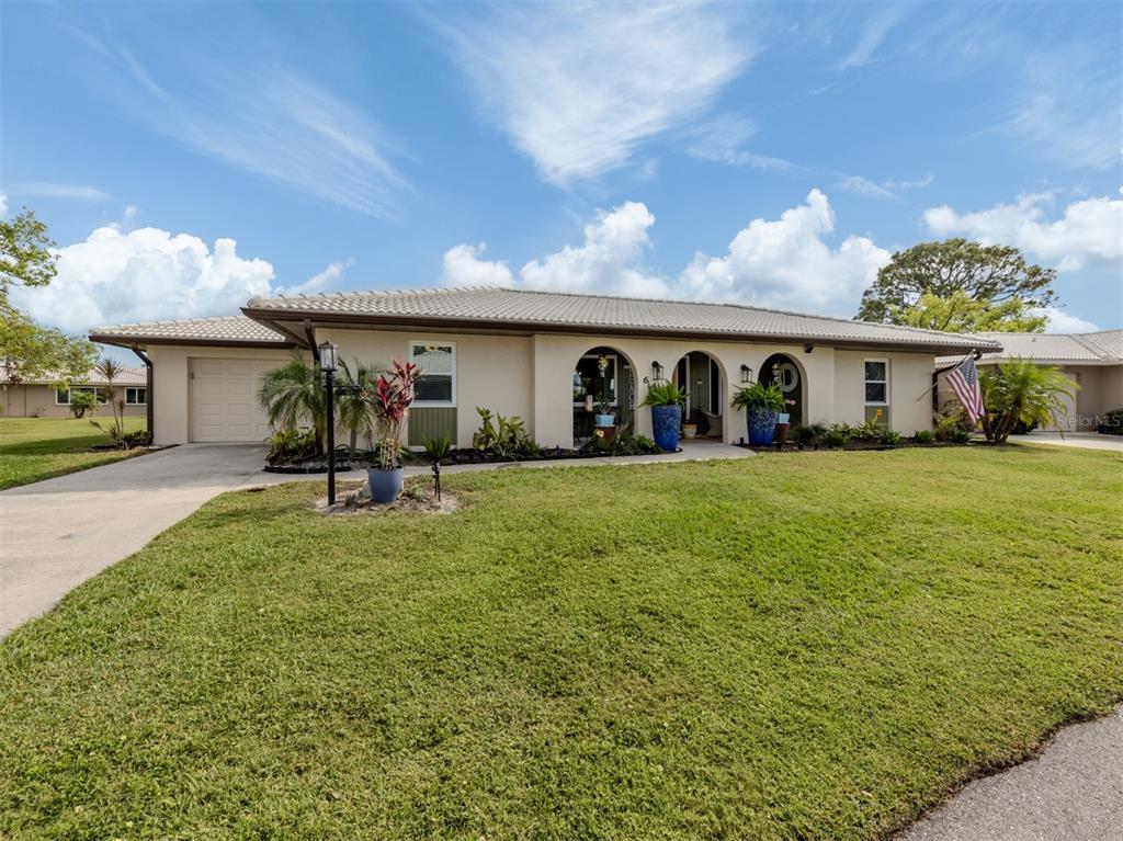 Picture of 641 Verrocchio Drive, Nokomis, FL 34275