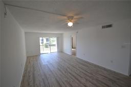 Picture of 256 Cypress Lane Unit 120, Oldsmar, FL 34677