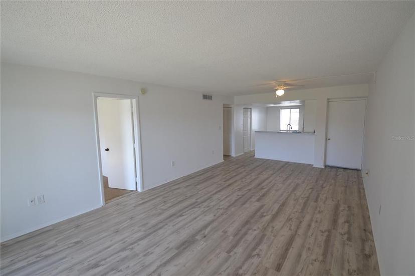 Picture of 256 Cypress Lane Unit 120, Oldsmar FL 34677