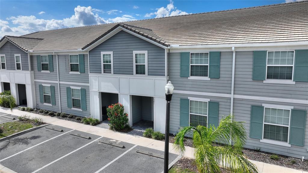 Picture of 7581 Oak Spring Lane, Davenport, FL 33837