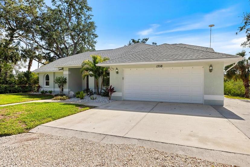 Picture of 1358 Ewing Street, Nokomis FL 34275