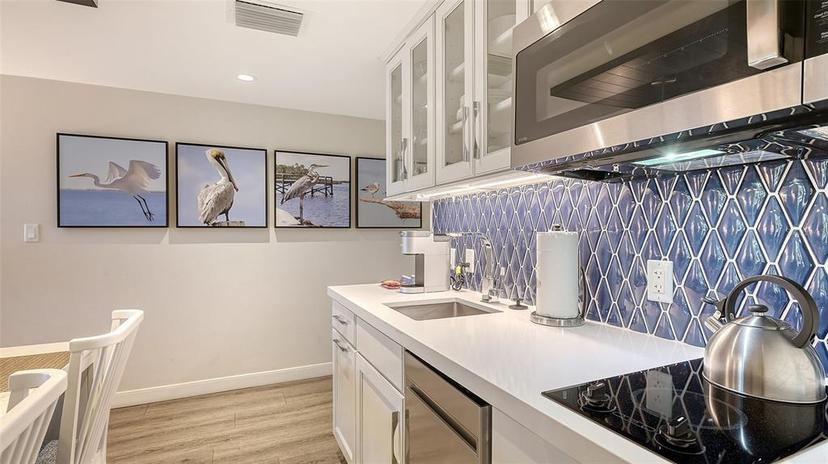 Picture of 250 Sands Point Road Unit 5101, Longboat Key FL 34228