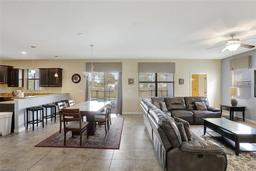 Picture of 2383 Victoria Drive, Davenport, FL 33837