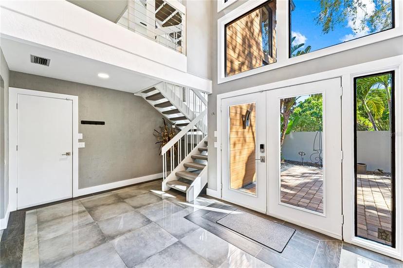 Picture of 5236 Siesta Cove Drive, Sarasota FL 34242