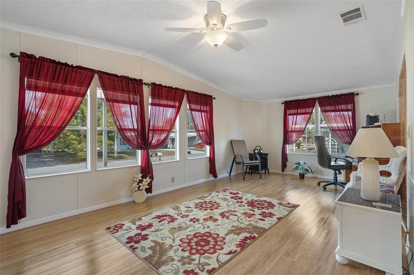 Picture of 14410 Midfield Street, Brooksville FL 34613