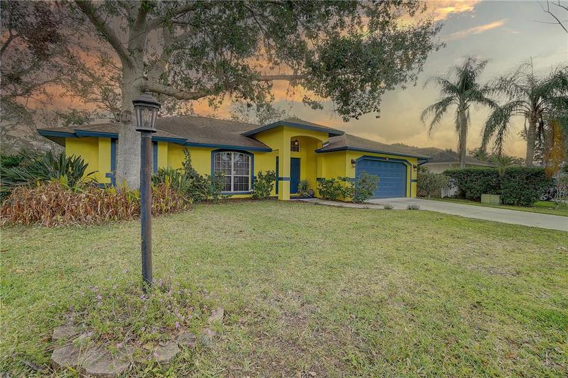 Picture of 1875 Oak Branch Drive, Sarasota FL 34232