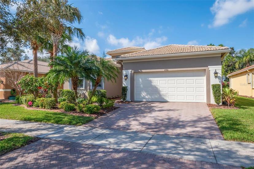 Picture of 4946 Sapphire Sound Drive, Wimauma FL 33598