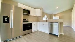 Picture of 425 Cadenza Drive, Orlando, FL 32807