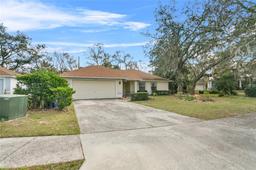 Picture of 5149 Clarion Oaks Drive, Orlando, FL 32808