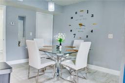 Picture of 425 Fountainhead Circle Unit 107, Kissimmee, FL 34741