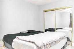 Picture of 425 Fountainhead Circle Unit 107, Kissimmee, FL 34741