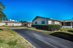 Picture of 2731 Sherbrooke Lane Unit D, Palm Harbor, FL 34684