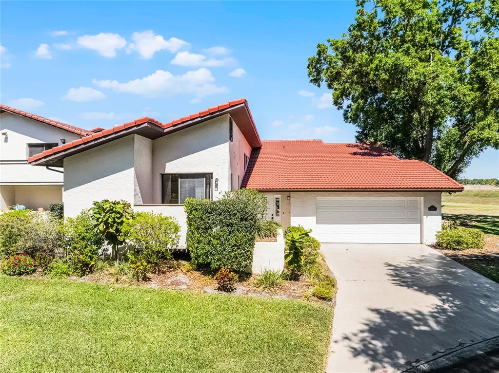 Picture of 7016 Village Drive, Lake Wales, FL 33898