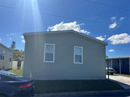 Picture of 5316 53Rd Avenue E Unit V3, Bradenton, FL 34203