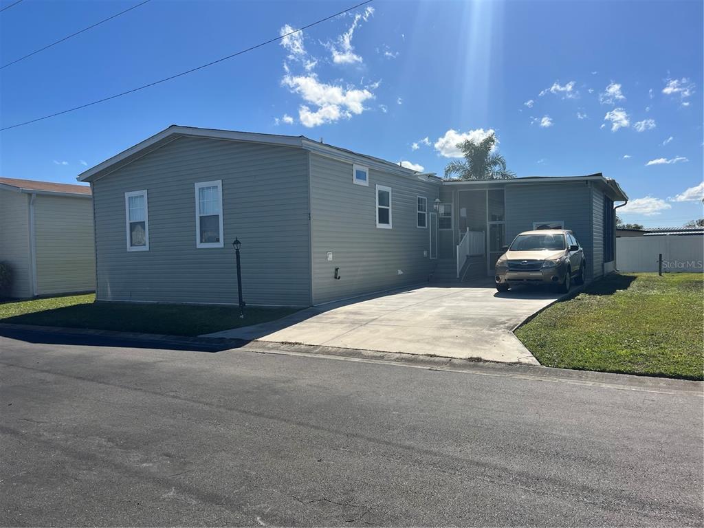 Picture of 5316 53Rd Avenue E Unit V3, Bradenton, FL 34203