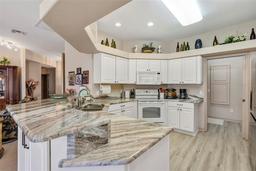 Picture of 15705 SW 16Th Terrace, Ocala, FL 34473