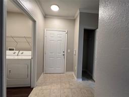 Picture of 3605 Conroy Road Unit 535, Orlando, FL 32839