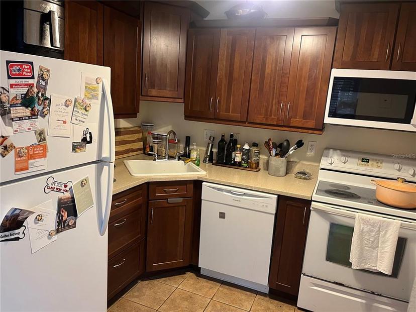 Picture of 2704 NW 1St Avenue, Gainesville FL 32607