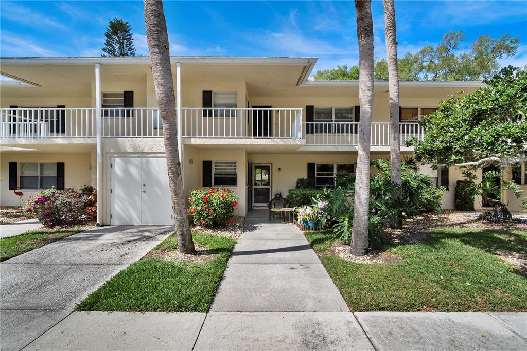 Picture of 7860 Palm Aire Lane Unit 104, Sarasota, FL 34243