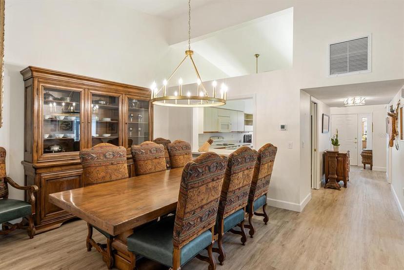 Picture of 2630 Moss Oak Drive Unit 50, Sarasota FL 34231