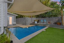 Picture of 731 7Th Street N, St Petersburg, FL 33701