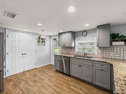 Picture of 5418 Cooper Lane, Fort Meade, FL 33841