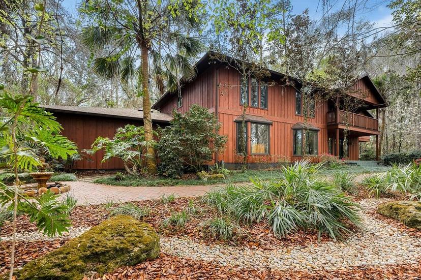 Picture of 2626 NW 7Th Road, Gainesville FL 32607