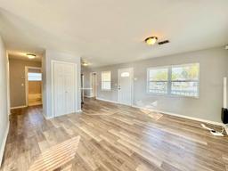 Picture of 3902 W Iowa Avenue, Tampa, FL 33616