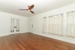 Picture of 2006 N Westmoreland Drive, Orlando, FL 32804