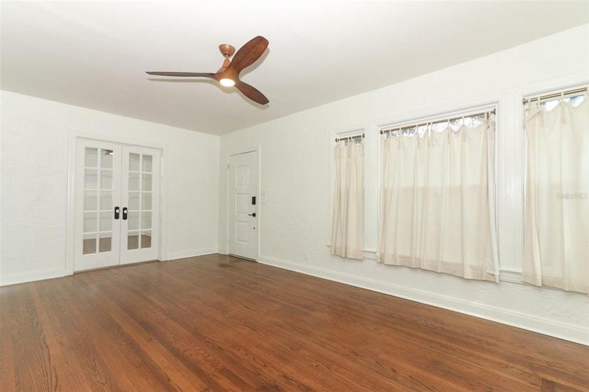 Picture of 2006 N Westmoreland Drive, Orlando FL 32804