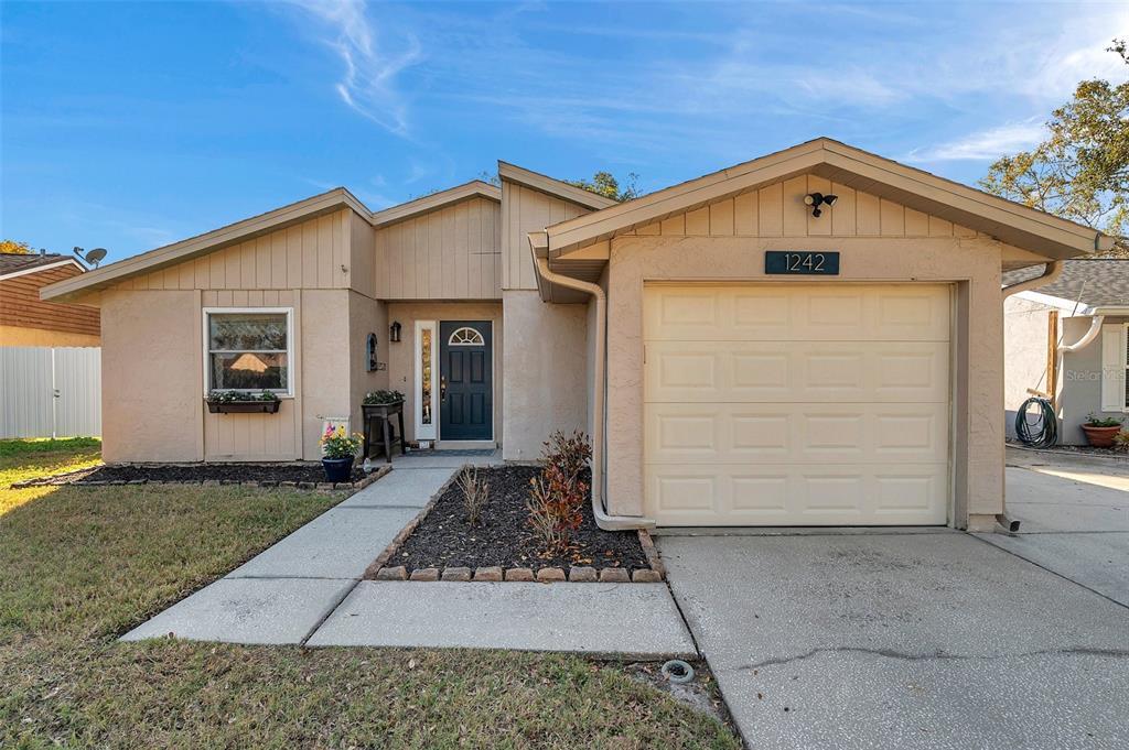 Picture of 1242 Holly Circle, Oldsmar, FL 34677