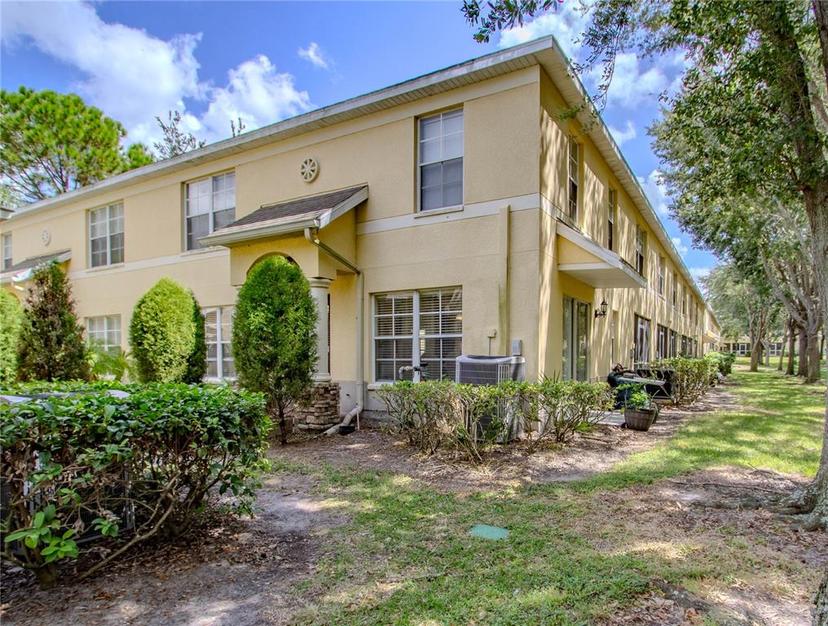Picture of 10917 Brickside Court, Riverview FL 33579